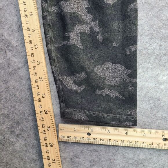 Fabletics Powerhold Camo Leggings Women's Medium Black‎ Gray Gym Running Hiking - Picture 7 of 8